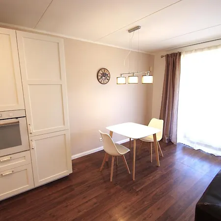 Lejlighed Quiet And Spacious With Beautiful Garden And Terrace *