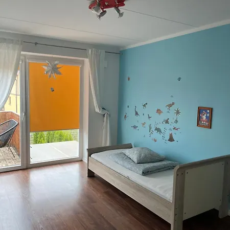 Quiet And Spacious With Beautiful Garden And Terrace *